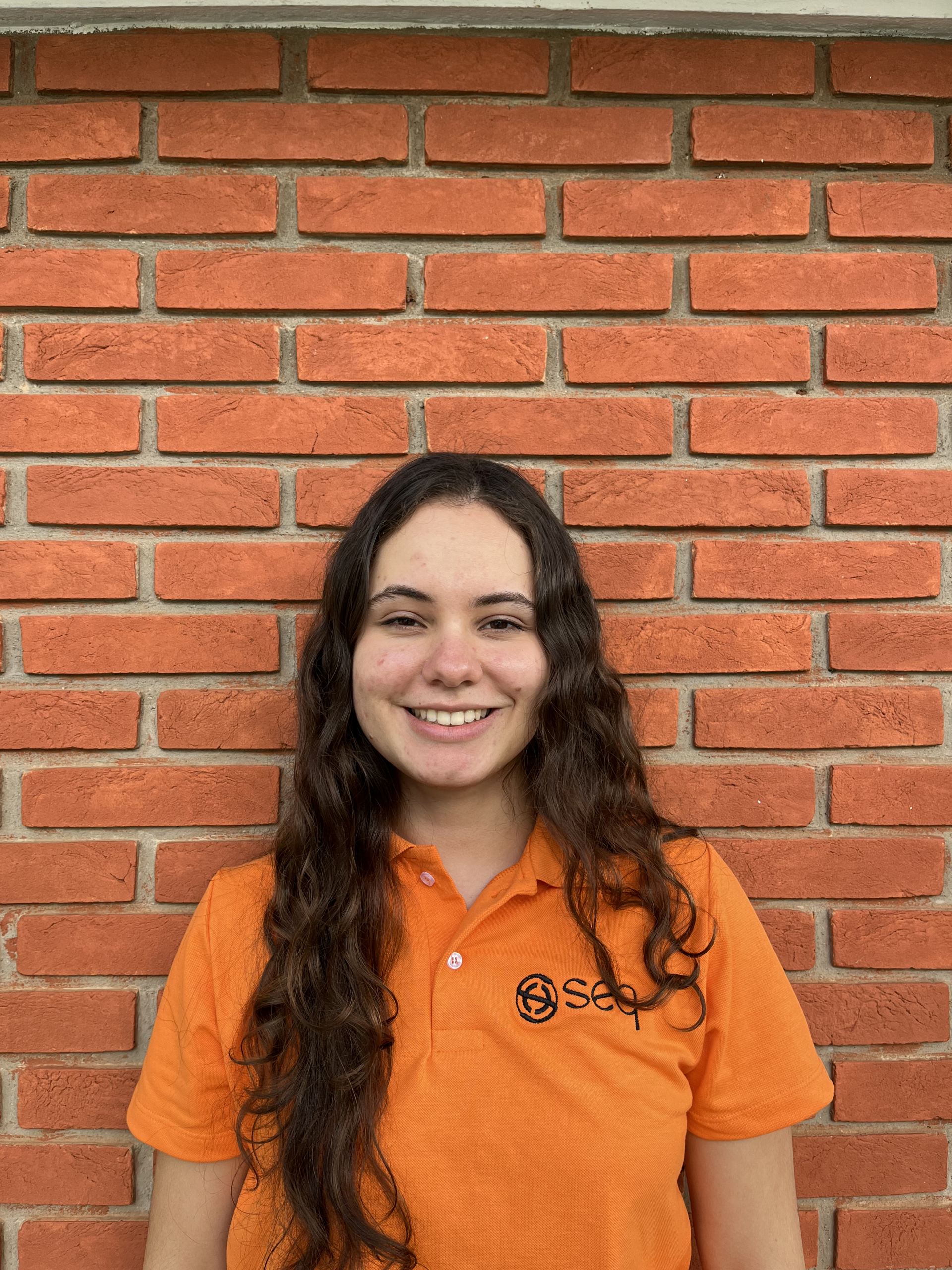 Clara de Azevedo 
Membro da Comissão